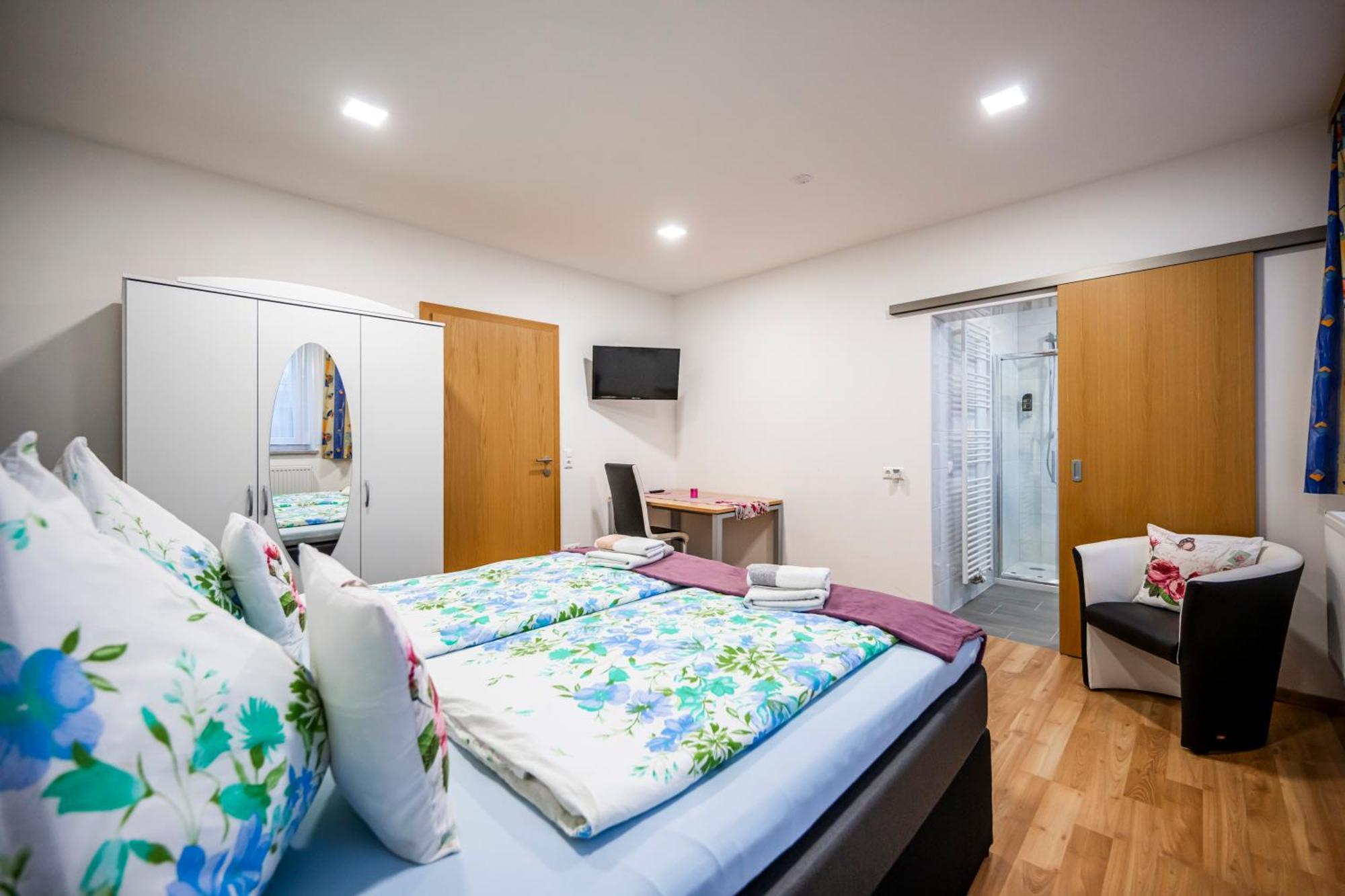 Die Schlafstube - Bed & Breakfast Zeltweg Extérieur photo